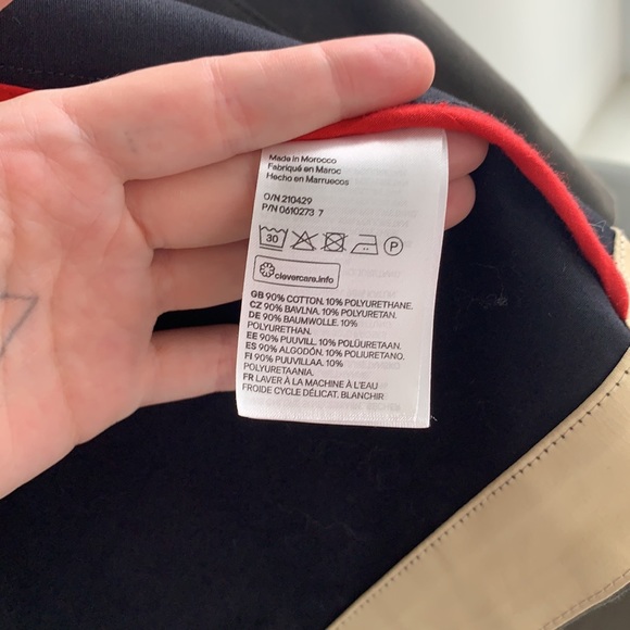 H&M- Rain Jacket - Picture 8 of 9